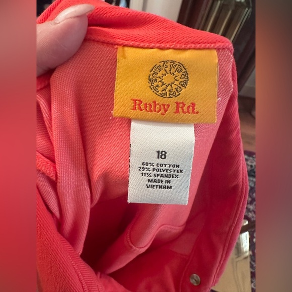 Like new Ruby Road jacket size 18 - Picture 3 of 3